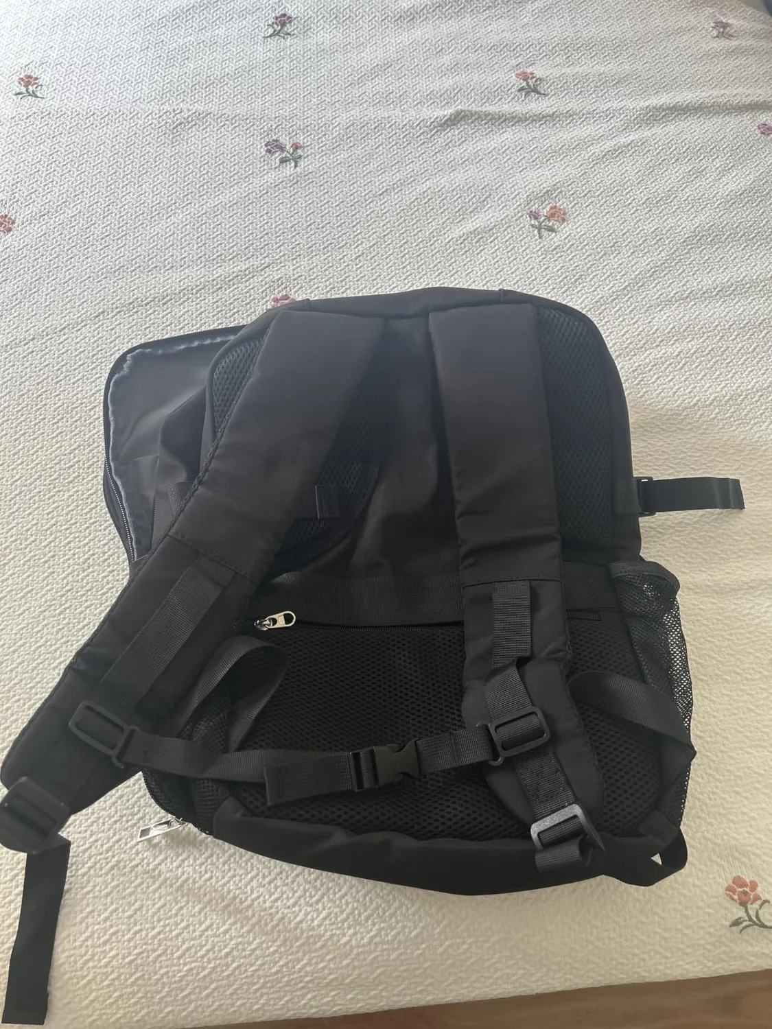 Lossga zaino bagaglio a mano con tasca antifurto